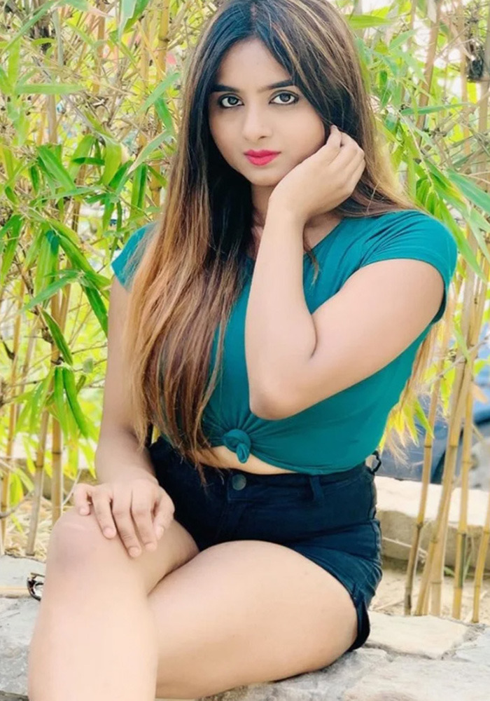 model Call Girls in Mumbai